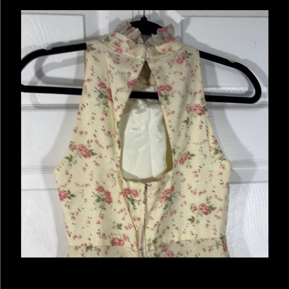 Cream Floral Maxi Dress Cottagecore Romantic Tiered Ruffle Hem Sleeveless - Picture 4 of 5